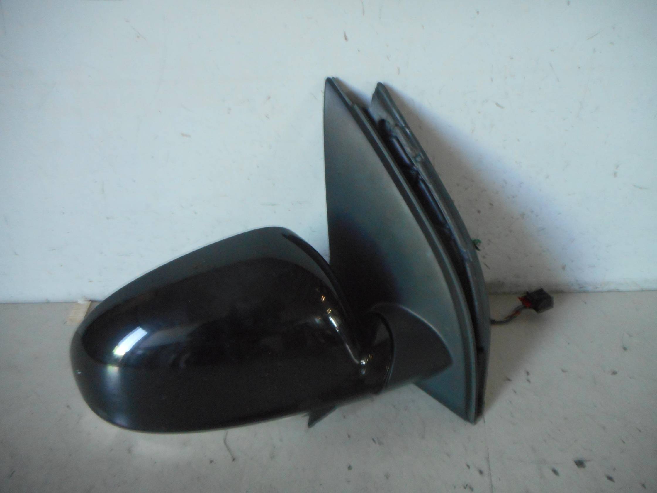 Retrovisore est. regolaz. elettr. dx.